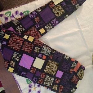 Lularoe Leggings- Tall & Curvy